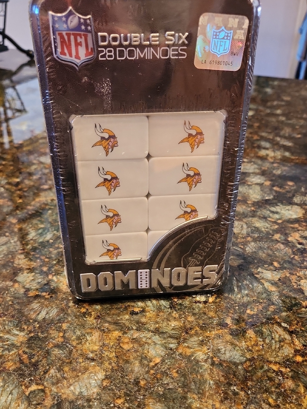 NFL Minnesota Vikings Domino Set NEW IN WRAPPING